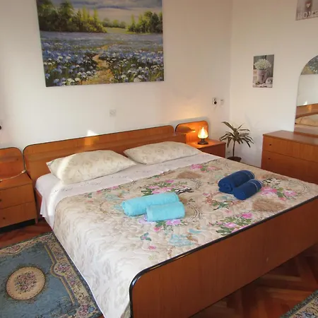 House Batel Vikendica