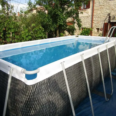 Дом отдыха House Batel Воднян